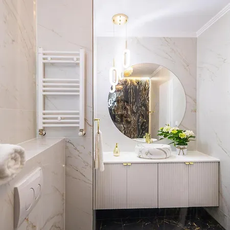 Azabia Luxury - View * Cluj-Napoca