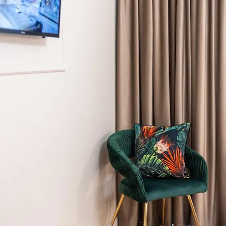 Azabia Luxury - View