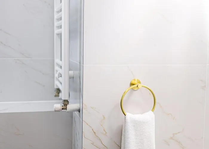 Azabia Luxury - View