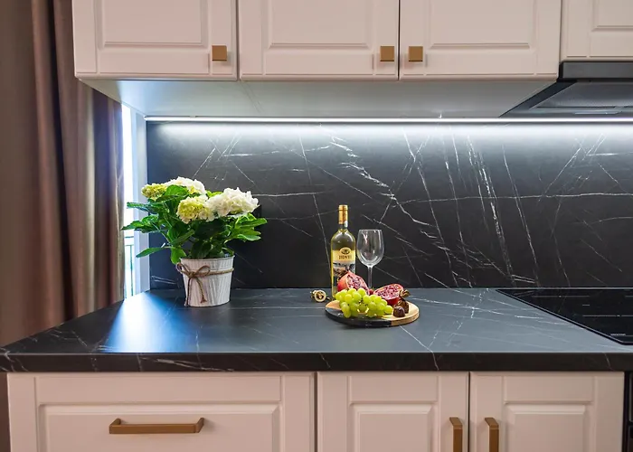 Azabia Luxury - View