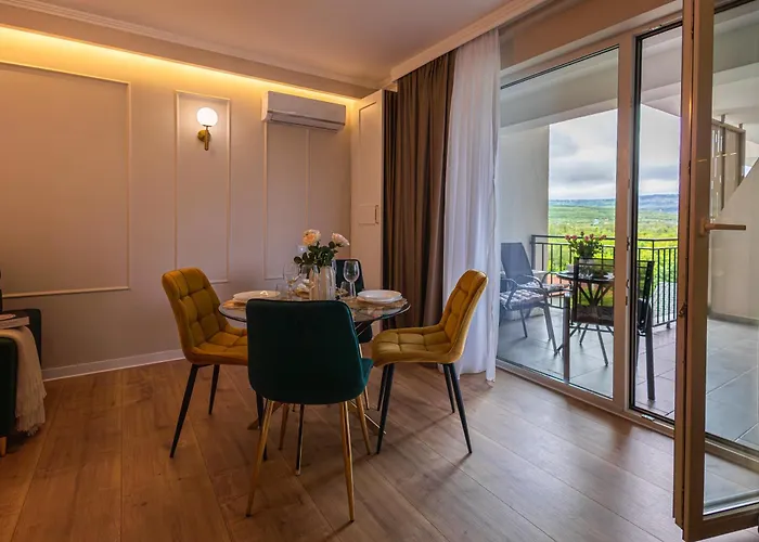 Azabia Luxury - View *